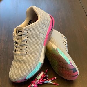 Womens NOBULL 7.5 trainers EUC
